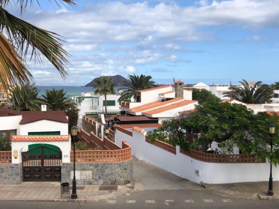 Duplex Independiente En Grandes Playas Corralejo Bagian luar foto